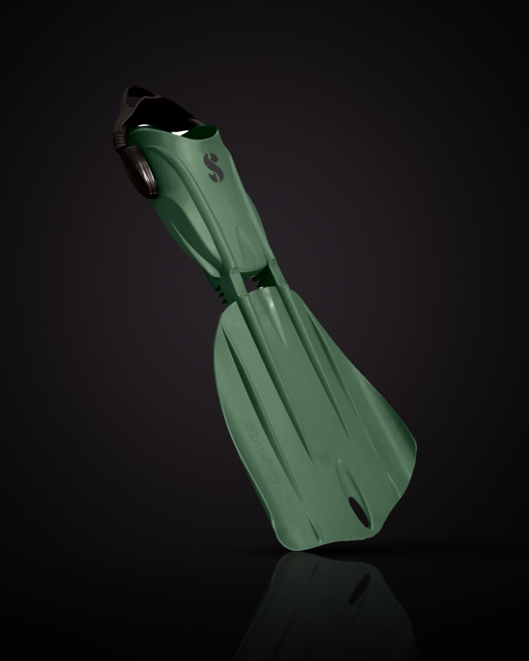 SCUBAPRO Seawing Nova Gorilla in Army Green, angled top view showing the bungee heel strap, hinge and wing-shaped blade